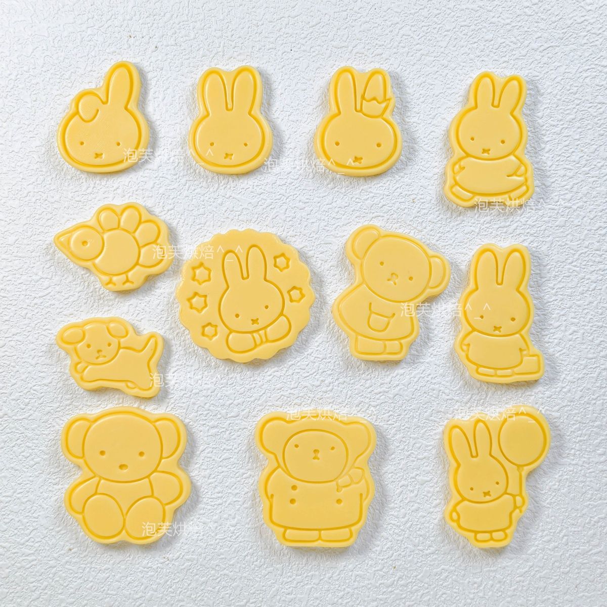 Cute 3D Press Cookie Mold with - Kitchen Baking Products ulasan dan harga
