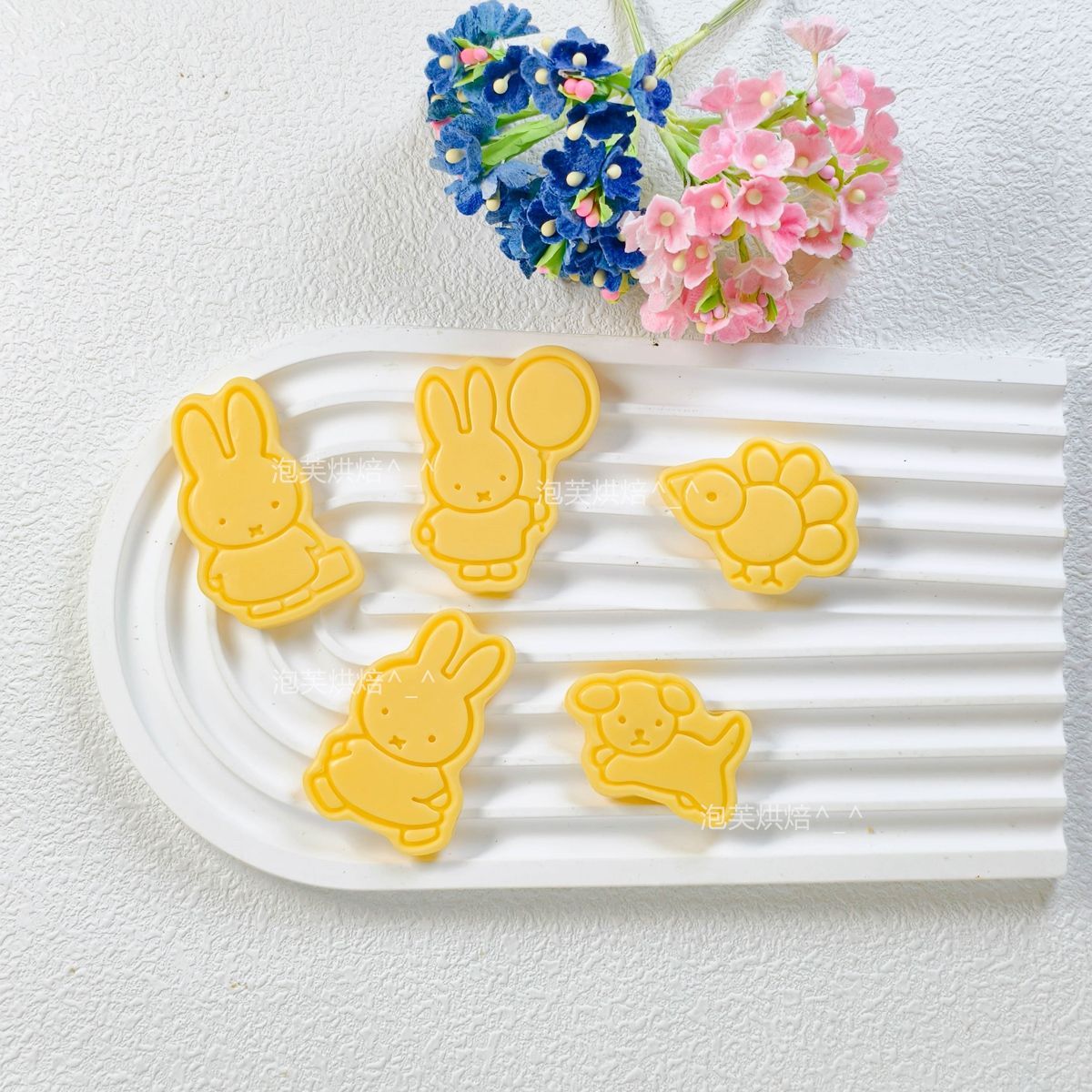 Cute 3D Press Cookie Mold with - Kitchen Baking Products ulasan dan harga